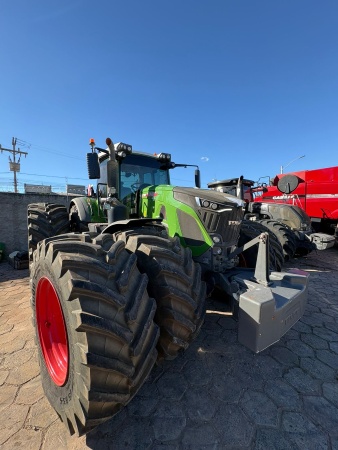 Trator Fendt vario 942 ano 2023