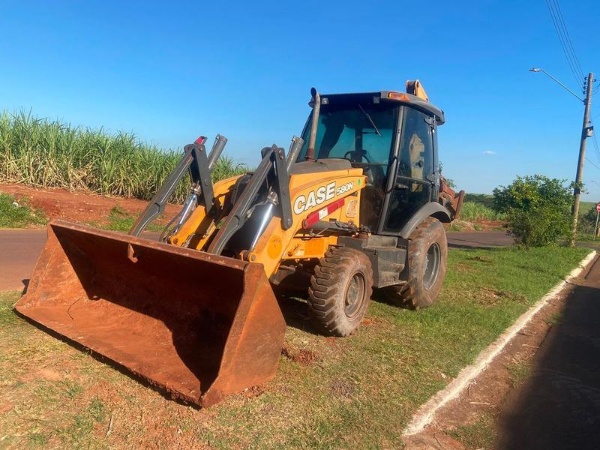 Retroescavadeira Case 580N ano 2018