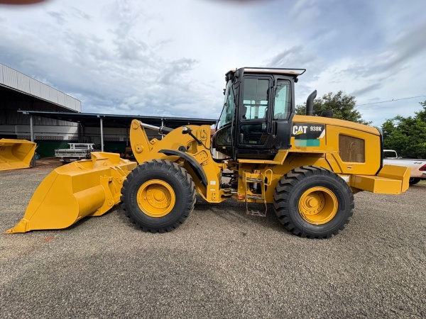 Pá Carregadeira Caterpillar 938K ano 2020