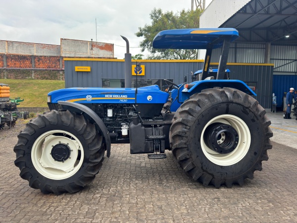 Trator New Holland 7630 ano 2023
