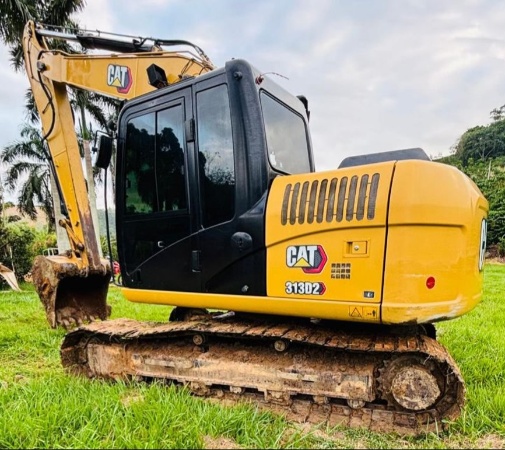 Escavadeira Caterpillar 313D2L ano 2020