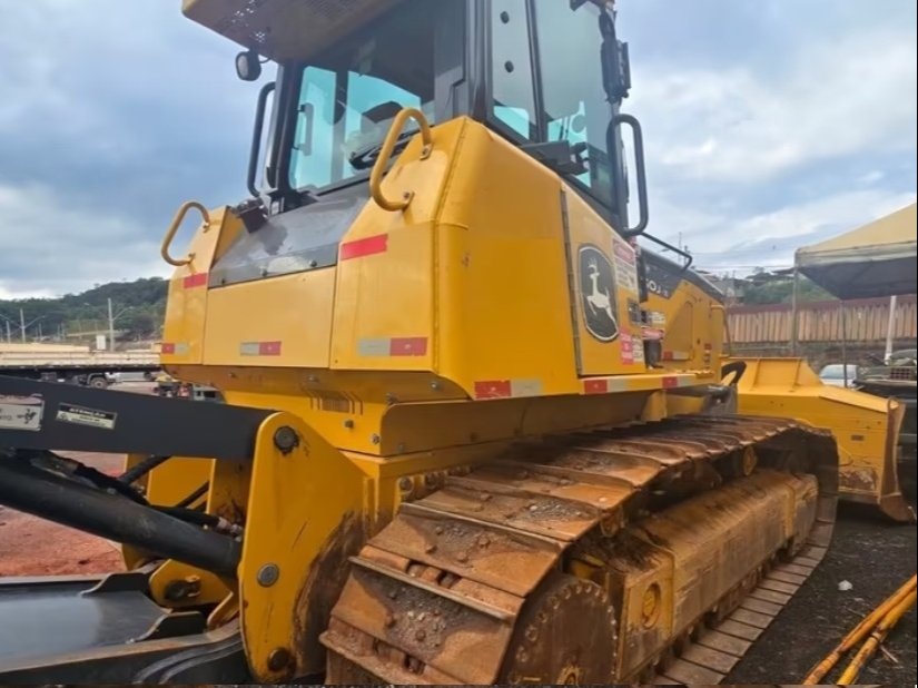 Trator de Esteira John Deere 750J II ano 2022