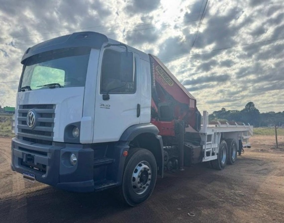 Caminhão Volkswagen 31-330 E Constellation 6x4 2p (Diesel)(E5) ano 2017 - 31-330 E Constellation 6x4 2p (Diesel)(E5) - Caminhões e Carretas
