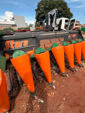 Plataforma Stara Brava Elektra 4980 ano 2012