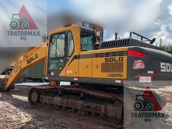Escavadeira SDLG LG6225E ano 2021
