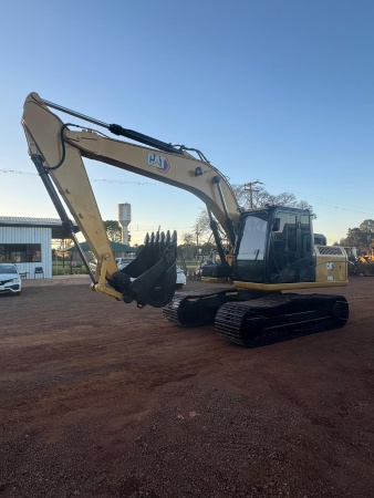 Escavadeira Caterpillar 318D2