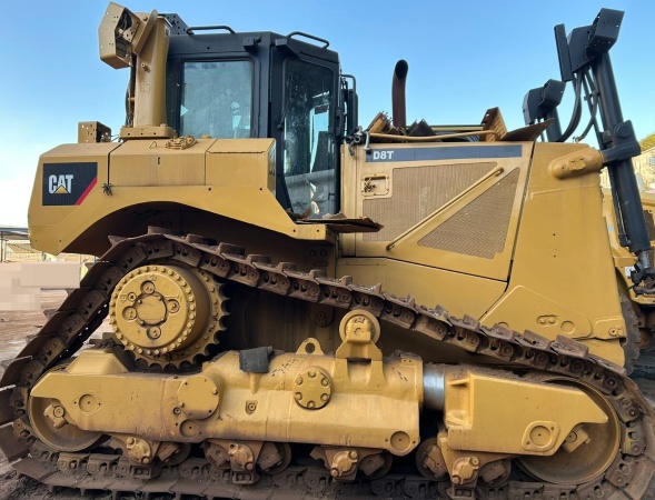 Trator de Esteira Caterpillar D8T ano 2011 - D8T - Máquinas de Linha Amarela