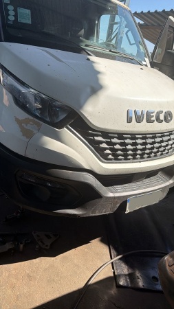 Caminhão Iveco Daily ano 2022