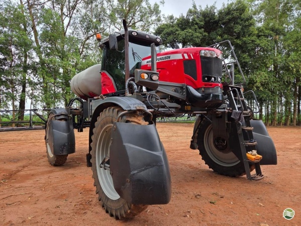 Pulverizador Autopropelido Massey Ferguson MF 9330 ano 2019