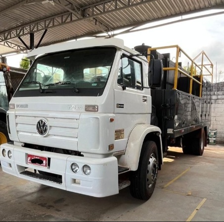 Caminhão Volkswagen 15180 ano 2010