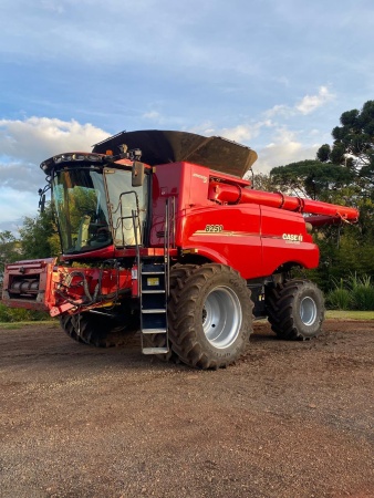 Colheitadeira Case Axial-Flow 8250 Automation ano 2022