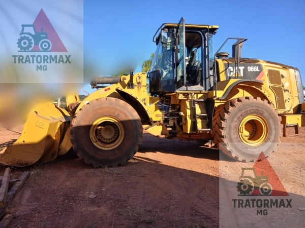 Pá Carregadeira Caterpillar 966L ano 2019