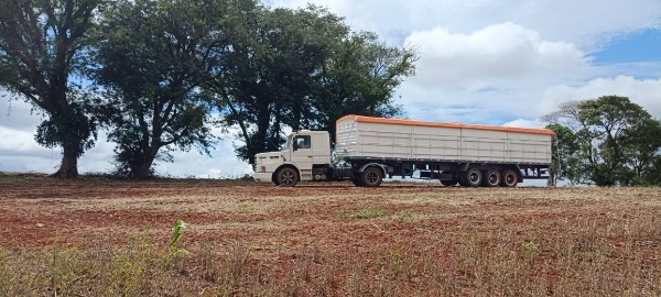 Caminhão Scania 112HW ano 1990