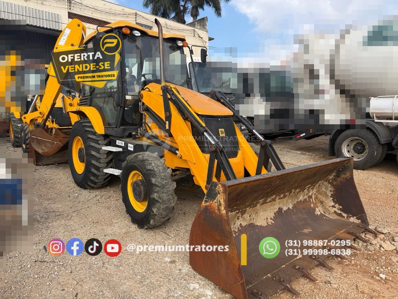 Retroescavadeira JCB 3CX ano 2017