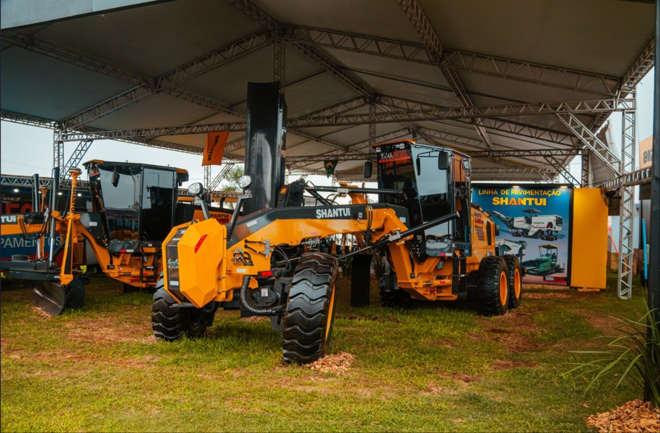 Motoniveladora Shantui SG21-C 6x6 AWD ano 2026