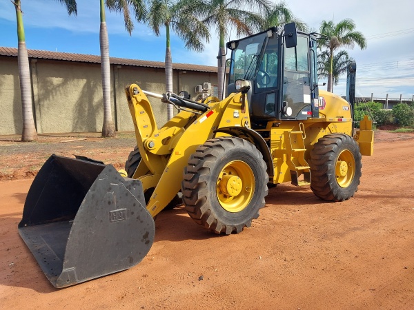 Pá Carregadeira Caterpillar 920K ano 2020