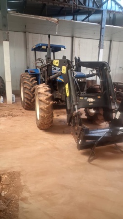 Trator New Holland 7630 ano 2023 - 7630 - Máquinas Agrícolas