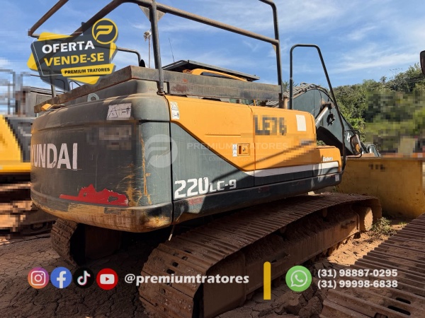 Escavadeira Hyundai R 220LC-9SB ano 2020