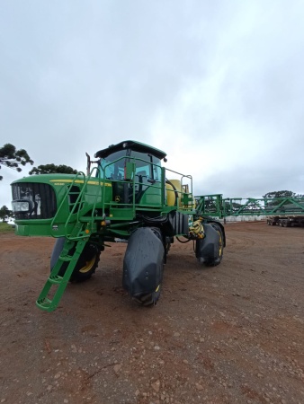 Pulverizador Autopropelido John Deere 4630 ano 2015