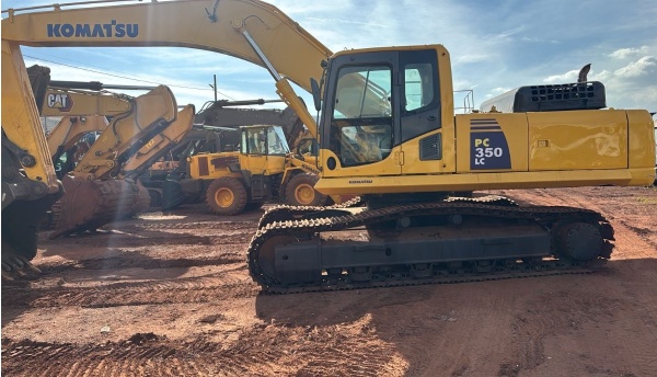 Escavadeira Komatsu PC350 ano 2017