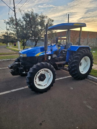 Trator New Holland TT3840 ano 2009