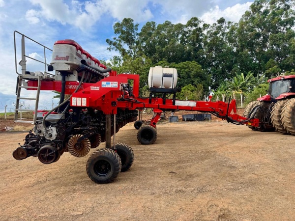 Plantadeira Jumil 8090PD ano 2018