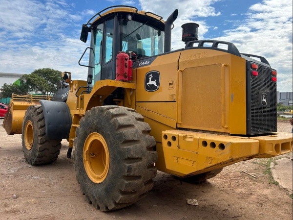 Pá Carregadeira John Deere 644K ano 2021