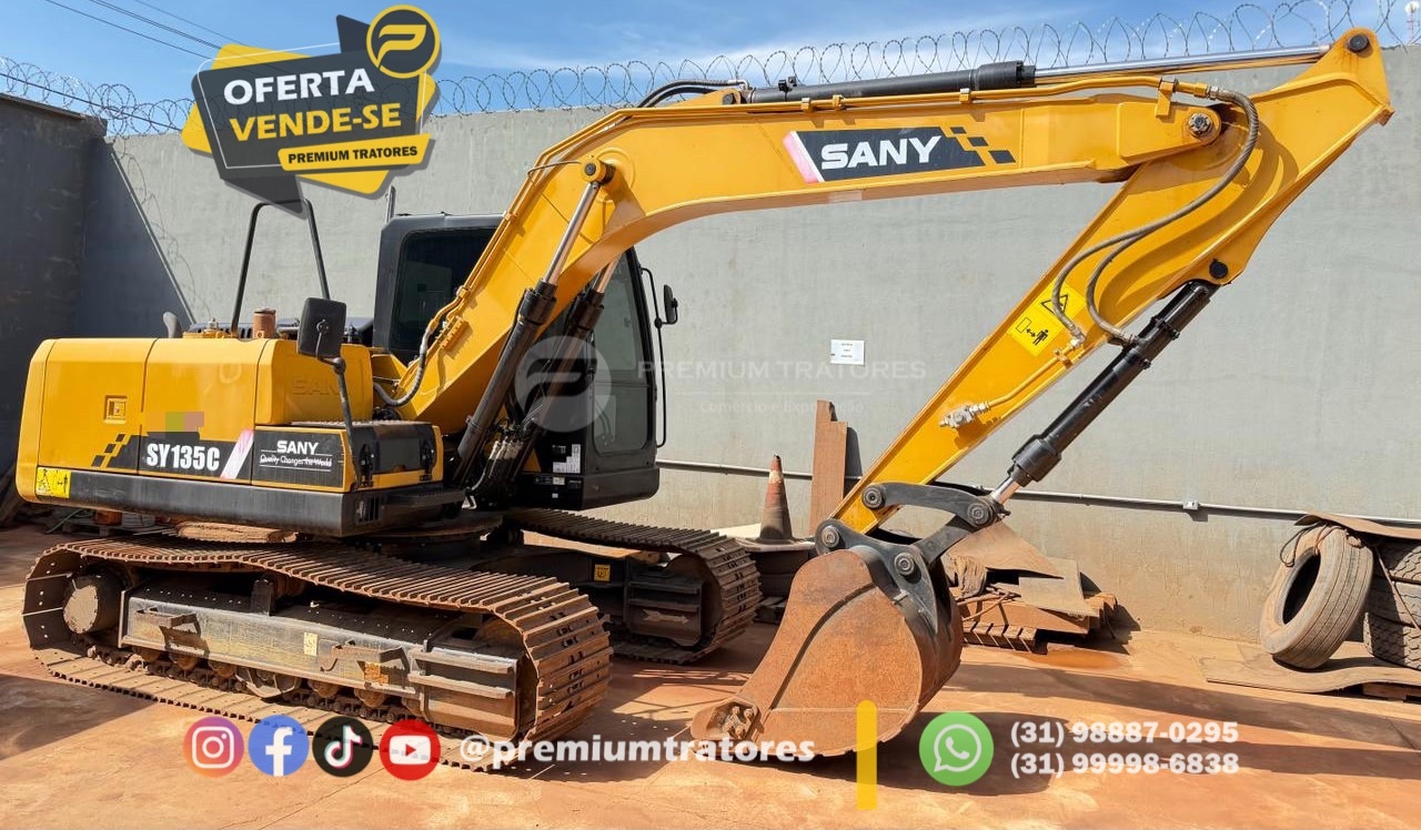 Escavadeira SANY SY135 C ano 2023