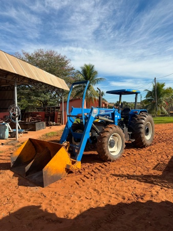 Trator New Holland 7630 ano 2018