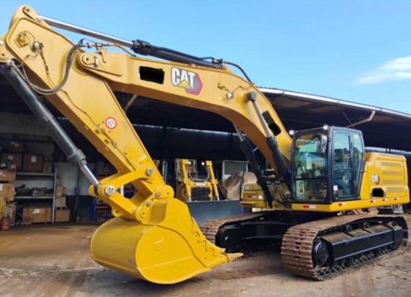 Escavadeira Caterpillar 336 ano 2021