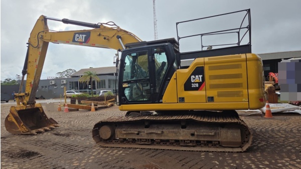 Escavadeira Caterpillar 320 ano 2019