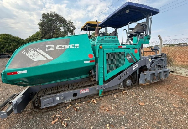 Vibroacabadora Ciber AF5000 Plus ano 2009