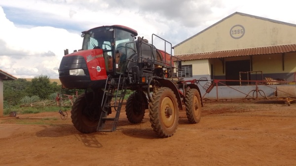 Pulverizador Autopropelido Case Patriot 250 ano 2019