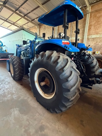 Trator New Holland T7.150 ano 2015
