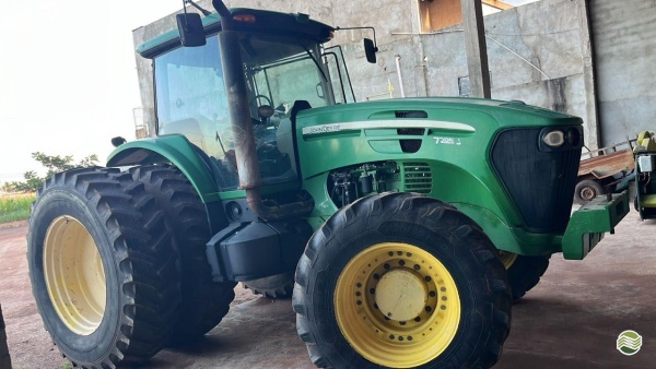 Trator John Deere 7225j ano 2011