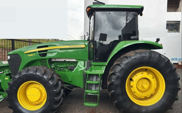 Trator John Deere 7195J ano 2012 - 7195J - Máquinas Agrícolas