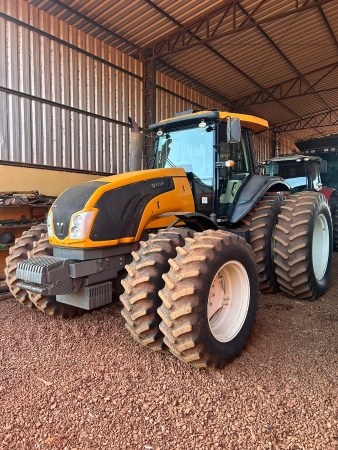 Trator Valtra BT 210 ano 2017