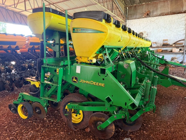 Plantadeira John Deere 1111 ano 2021