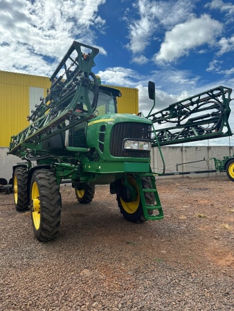 Pulverizador Autopropelido John Deere 4630 ano 2014