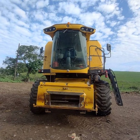 Colheitadeira New Holland TC 4.90 ano 2021