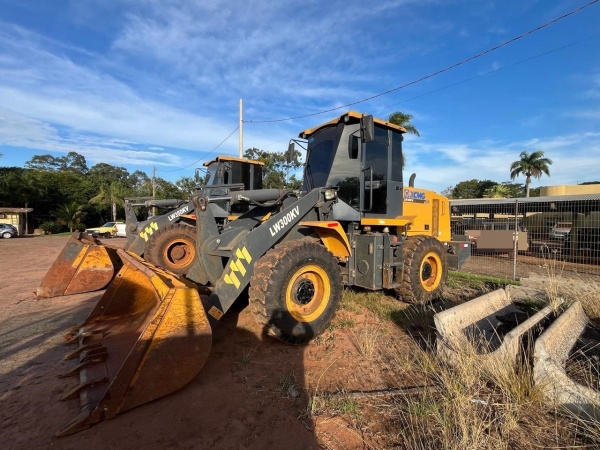 Pá Carregadeira XCMG LW300KV ano 2025