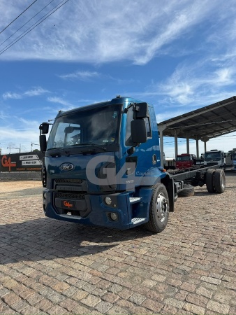 Caminhão Ford CARGO 1519 B ano 2014