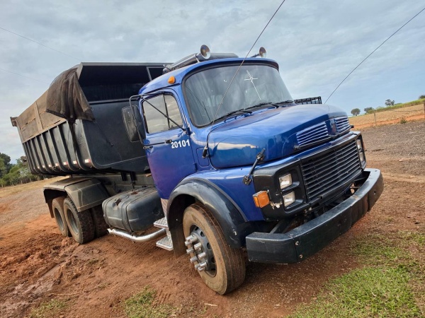 Caminhão Mercedes Benz 1513 ano 1981 - 1513 - Caminhões e Carretas