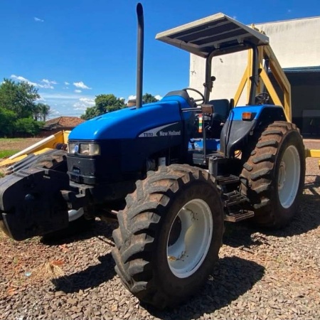 Trator New Holland TS 110