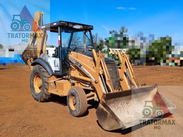 Retroescavadeira Case 580 M ano 2012 - 580 M - Máquinas de Linha Amarela