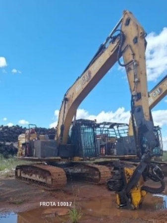 Escavadeira Caterpillar 320NG ano 2021