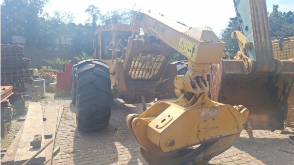 Skidder Tigercat 630H