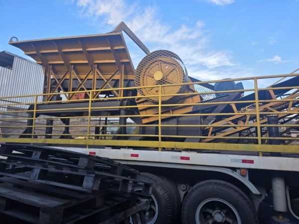 Outra máquina e equipamento FAÇO 6240