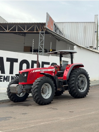 Trator Massey Ferguson MF 4292 ano 2013