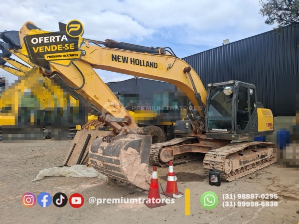Escavadeira New Holland E215C ano 2019